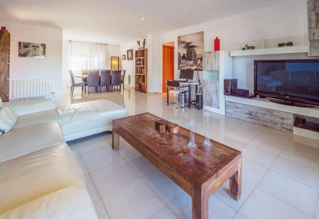 Mas Mestre Con Una Capacidad De 6 A 8 Huespedes Cerca De Sitges Olivella Buitenkant foto