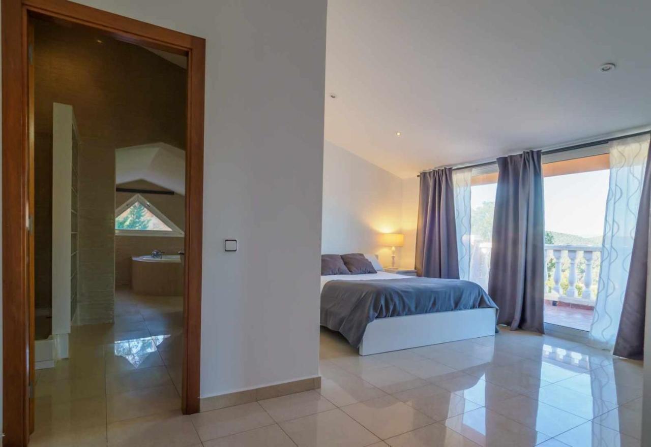 Mas Mestre Con Una Capacidad De 6 A 8 Huespedes Cerca De Sitges Olivella Buitenkant foto